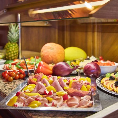 Hotel Vier Jahreszeiten Garmisch-Partenkirchen Luaran gambar