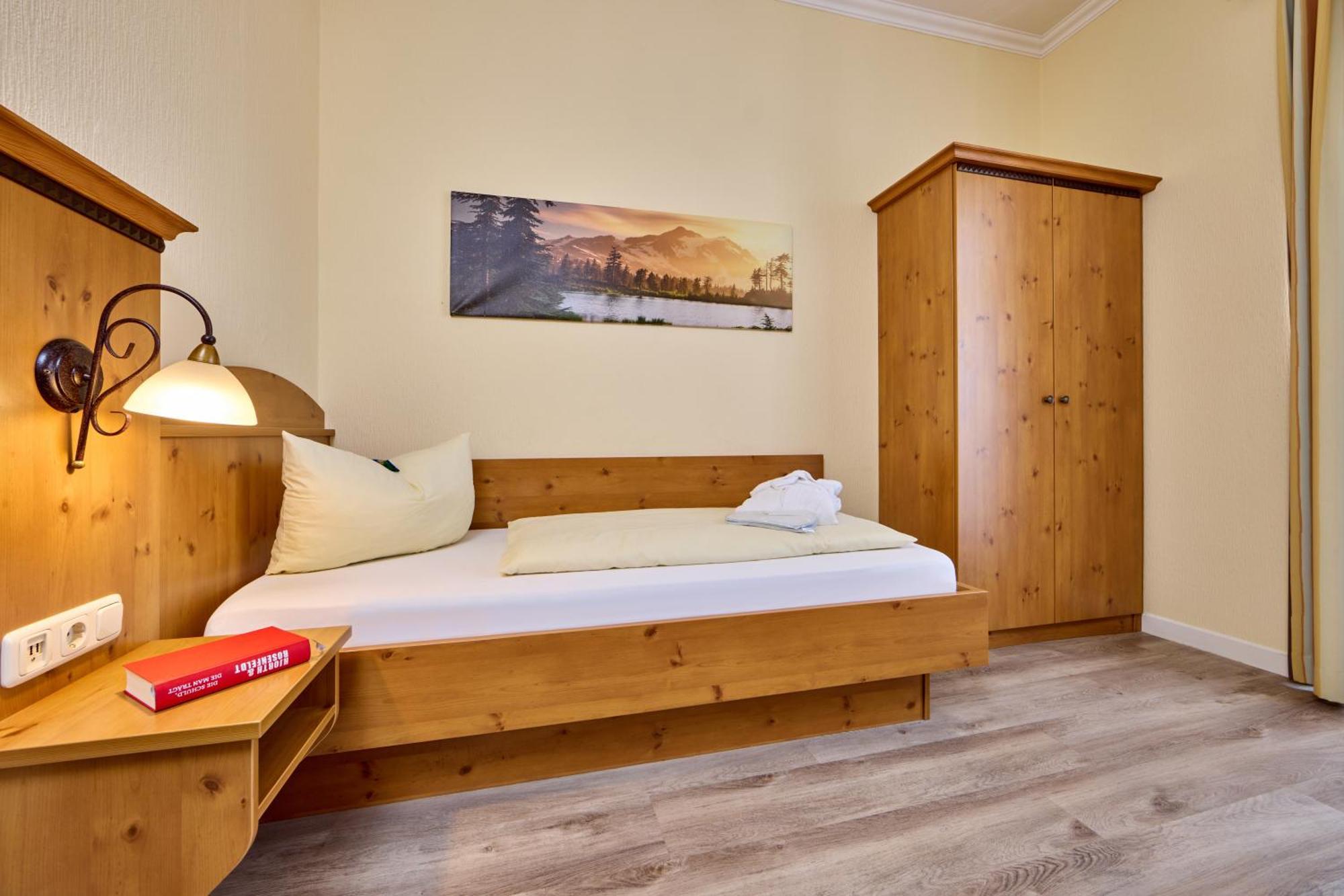 Hotel Vier Jahreszeiten Garmisch-Partenkirchen Luaran gambar