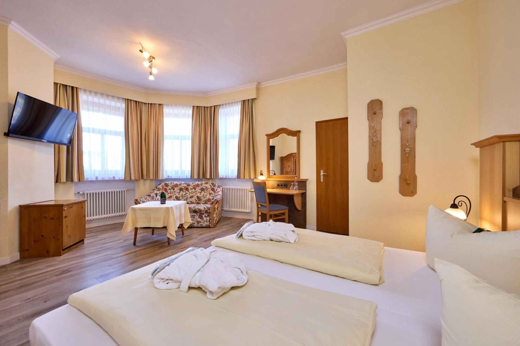 Hotel Vier Jahreszeiten Garmisch-Partenkirchen Luaran gambar