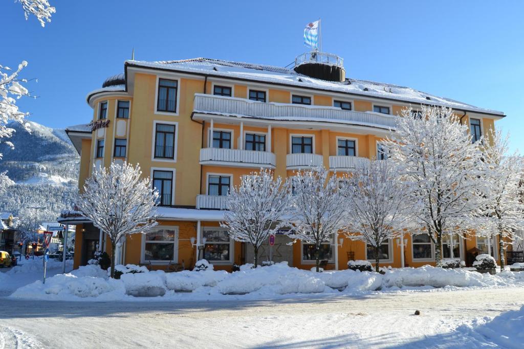 Hotel Vier Jahreszeiten Garmisch-Partenkirchen Luaran gambar